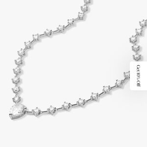 OMG It’s so cute Melinda Maria Silver necklace